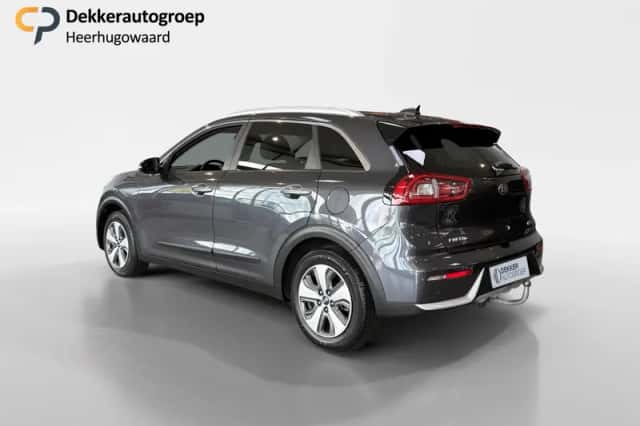 Kia Niro (2017) thumbnail 4