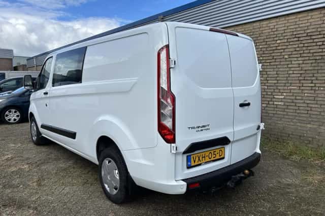Ford Transit Custom (2023) thumbnail 3