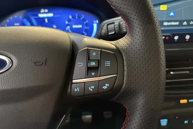 Ford Focus (2024) thumbnail 7