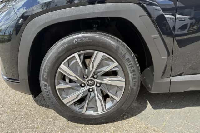 Hyundai Tucson (2022) thumbnail 11
