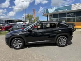 Hyundai Tucson (2022) thumbnail 3