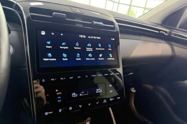 Hyundai Tucson (2022) thumbnail 22