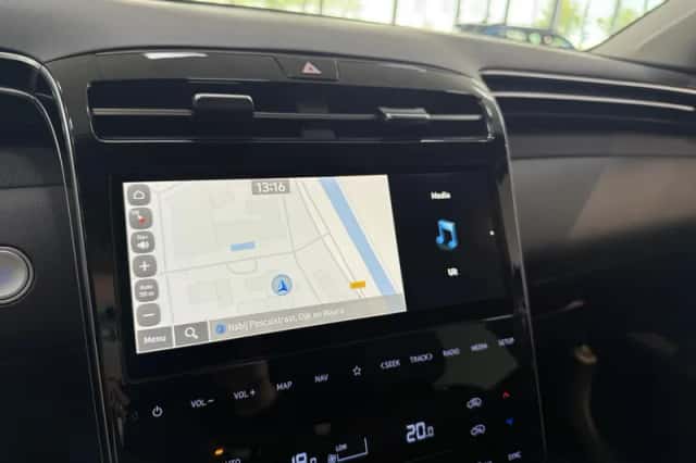 Hyundai Tucson (2022) thumbnail 23