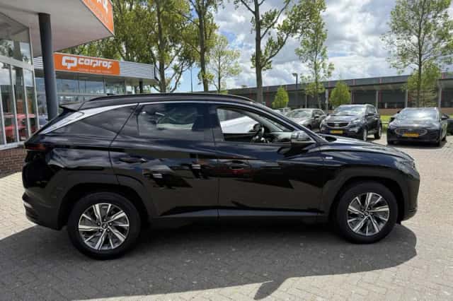 Hyundai Tucson (2022) thumbnail 9