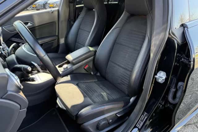 Mercedes-Benz CLA-Klasse (2019) thumbnail 13