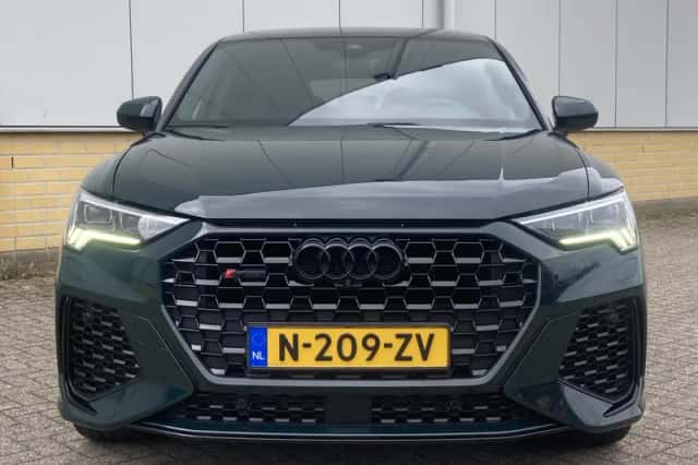 Audi RS Q3 (2021) thumbnail 4