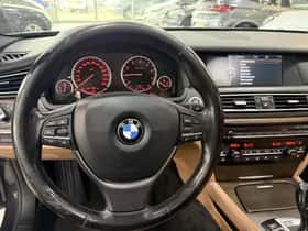 BMW 7-Serie (2009) thumbnail 15