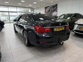 BMW 7-Serie (2009) thumbnail 3