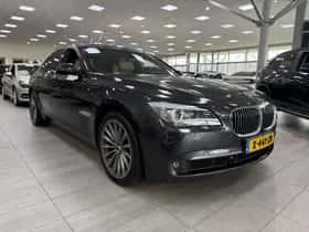 BMW 7-Serie (2009) thumbnail 8
