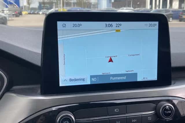 Ford Kuga (2022) thumbnail 21