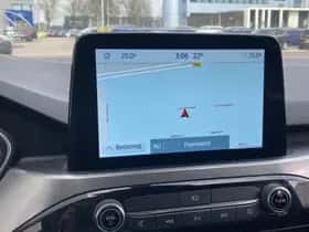 Ford Kuga (2022) thumbnail 21
