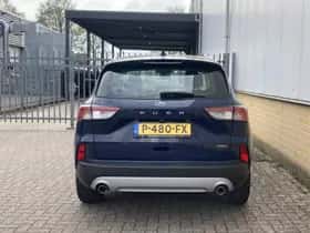 Ford Kuga (2022) thumbnail 4