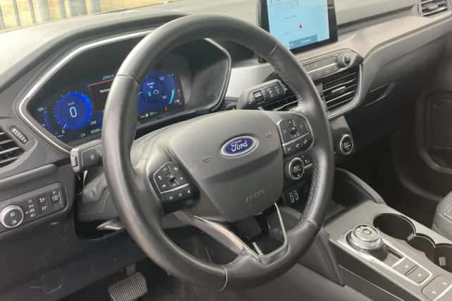 Ford Kuga (2022) thumbnail 10