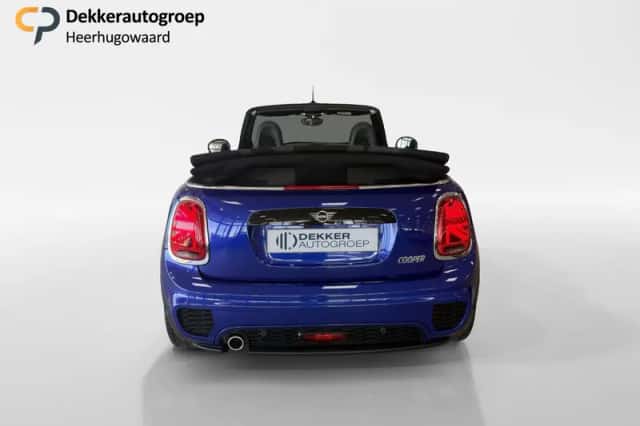 MINI Cooper (2019) thumbnail 5