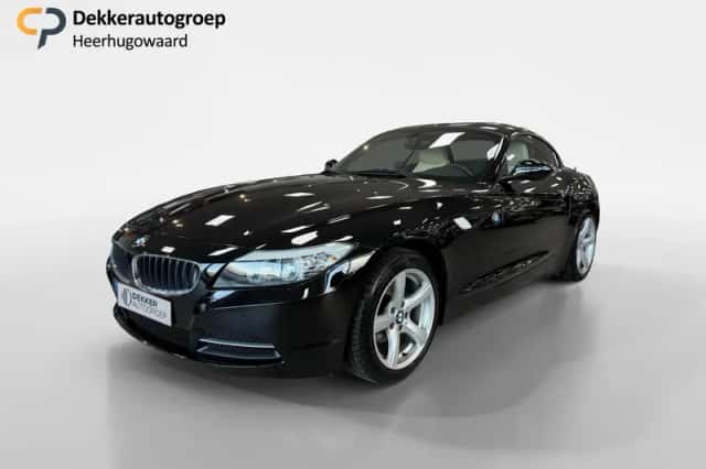 BMW Z4 (2011) thumbnail 1