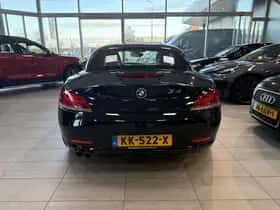 BMW Z4 (2011) thumbnail 3