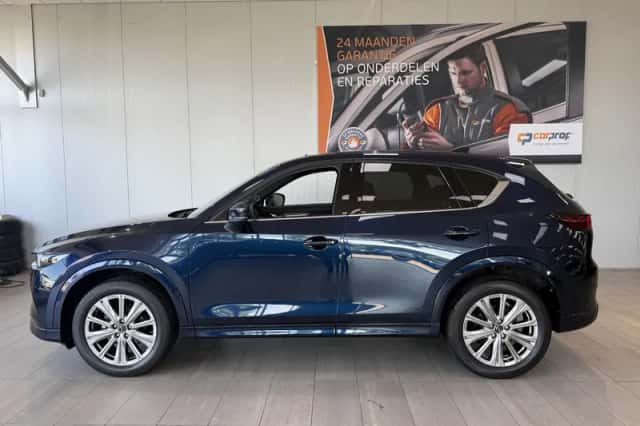 Mazda CX-5 (2023) thumbnail 3