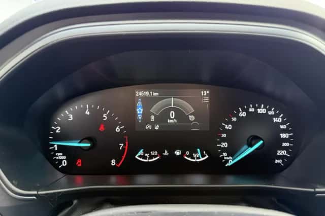 Ford Focus (2023) thumbnail 11
