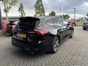 Ford Focus (2023) thumbnail 4
