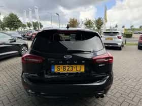 Ford Focus (2023) thumbnail 5