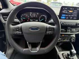 Ford Focus (2023) thumbnail 8