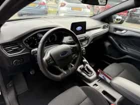 Ford Focus (2023) thumbnail 9