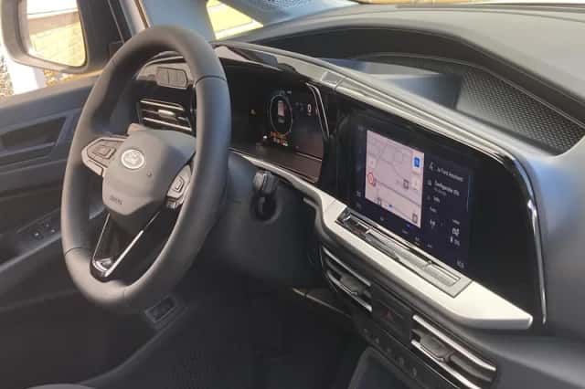 Ford Transit Connect (2024) thumbnail 12