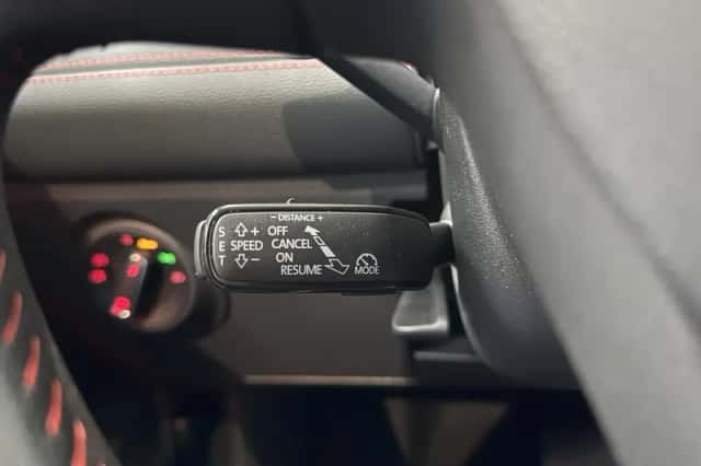 SEAT Arona (2020) thumbnail 24