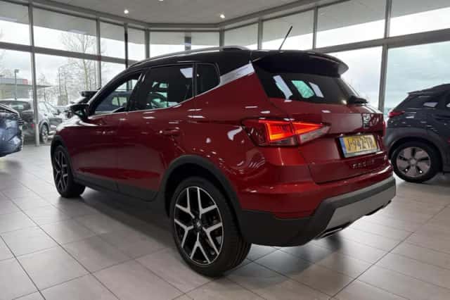 SEAT Arona (2020) thumbnail 4