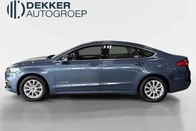 Ford Mondeo (2019) thumbnail 2
