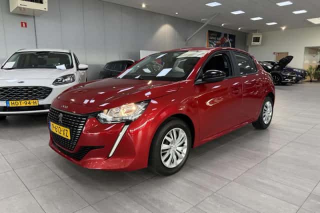 Peugeot 208 (2022) thumbnail 2