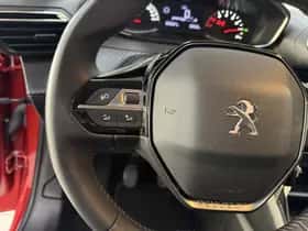 Peugeot 208 (2022) thumbnail 14