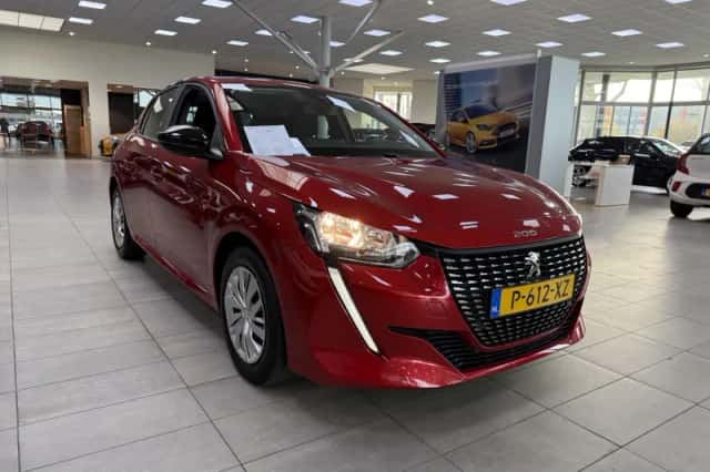Peugeot 208 (2022) thumbnail 7
