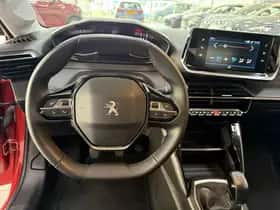 Peugeot 208 (2022) thumbnail 9