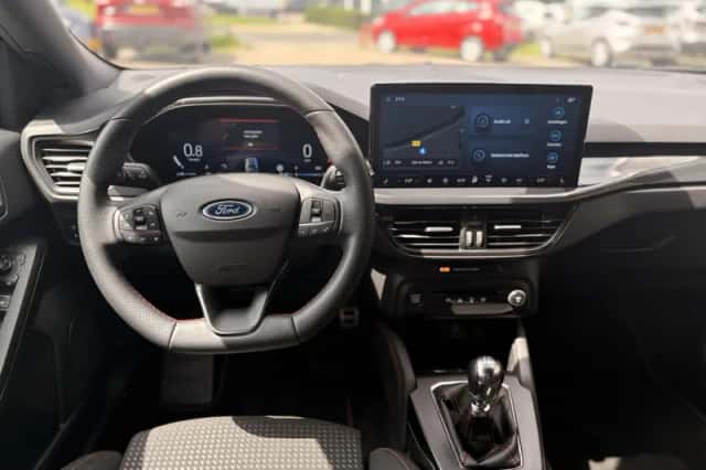 Ford Focus (2024) thumbnail 13
