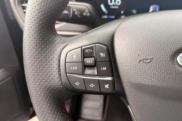 Ford Focus (2024) thumbnail 14