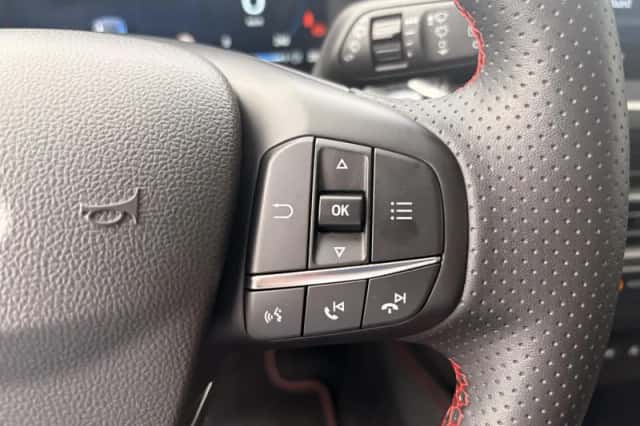 Ford Focus (2024) thumbnail 16