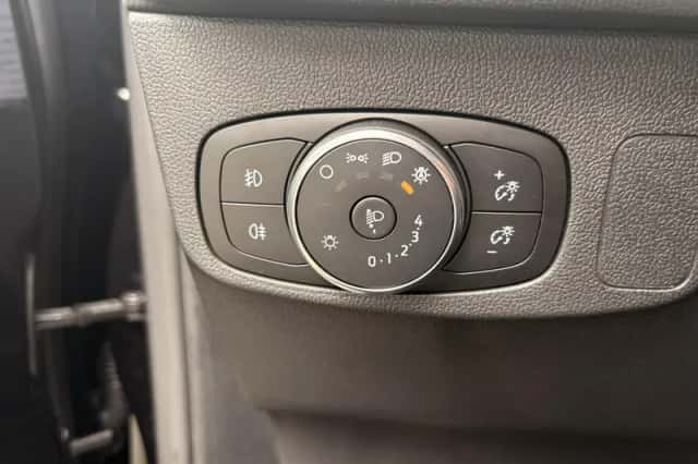 Ford Focus (2024) thumbnail 18