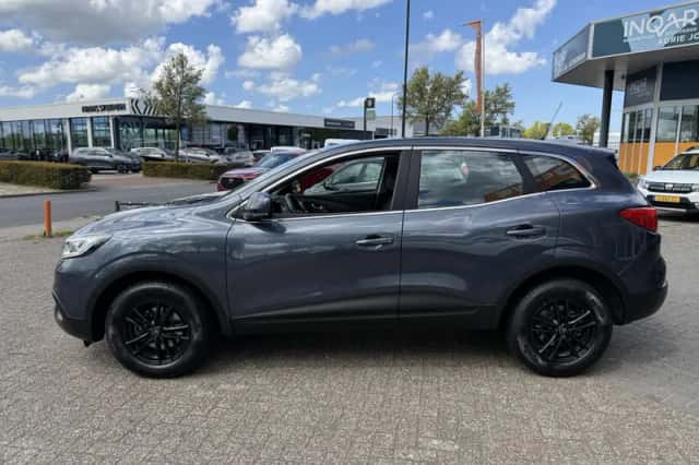 Renault Kadjar (2017) thumbnail 3