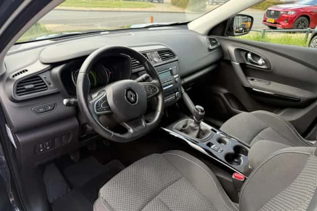 Renault Kadjar (2017) thumbnail 10