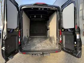 Ford Transit (2024) thumbnail 8