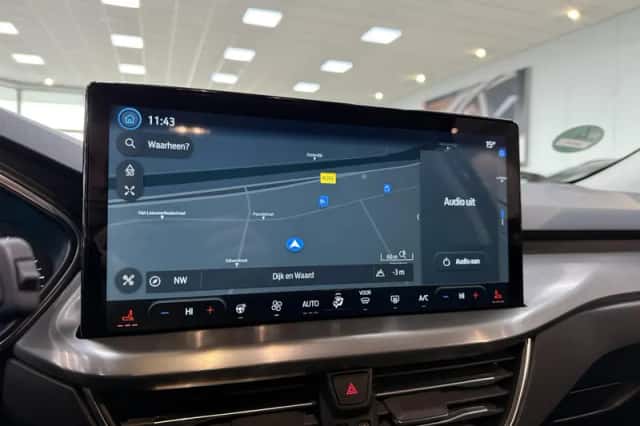 Ford Focus (2023) thumbnail 14
