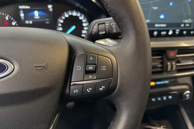 Ford Focus (2023) thumbnail 16