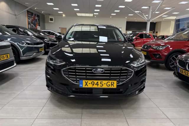 Ford Focus (2023) thumbnail 6
