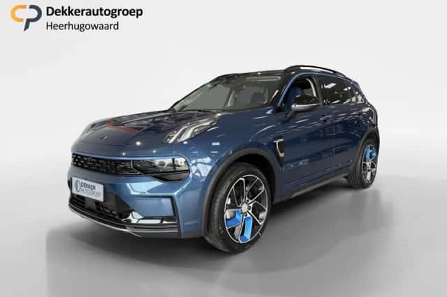 Lynk & Co 01 (2023) thumbnail 1