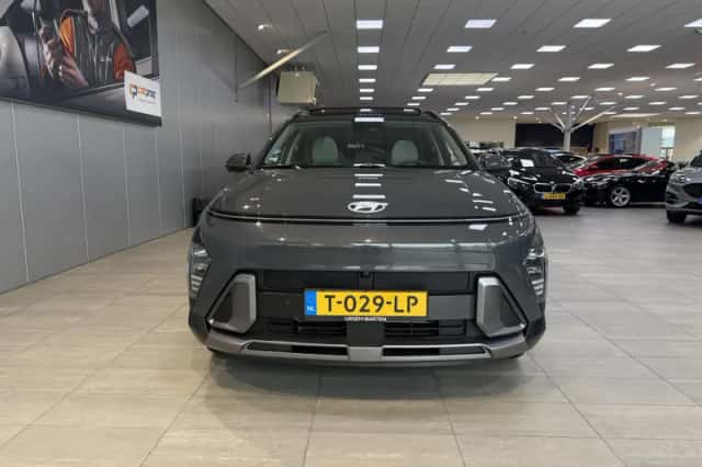Hyundai Kona (2023) thumbnail 6