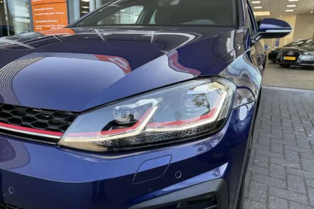 Volkswagen Golf (2018) thumbnail 11
