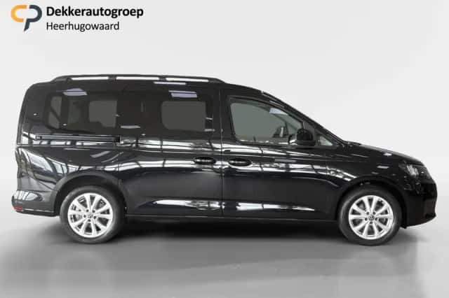 Volkswagen Caddy (2022) thumbnail 3