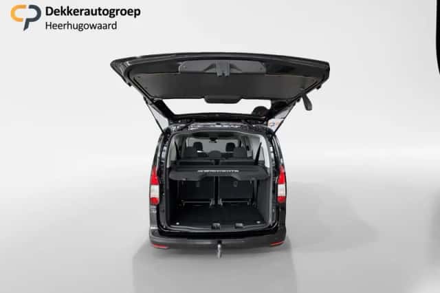 Volkswagen Caddy (2022) thumbnail 5