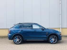 Lynk & Co 01 (2022) thumbnail 3